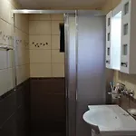 Къща За Гости Лъки Holiday home Elena