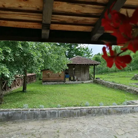 Къща За Гости Лъки Holiday home *